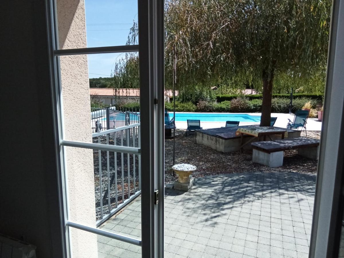 Le Cheminblanc Suite Parentale Saint-Sornin  Zewnętrze zdjęcie